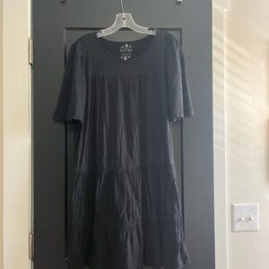 Velvet by Graham & Spencer Black Tiered Short-Sleeve Mini Dress